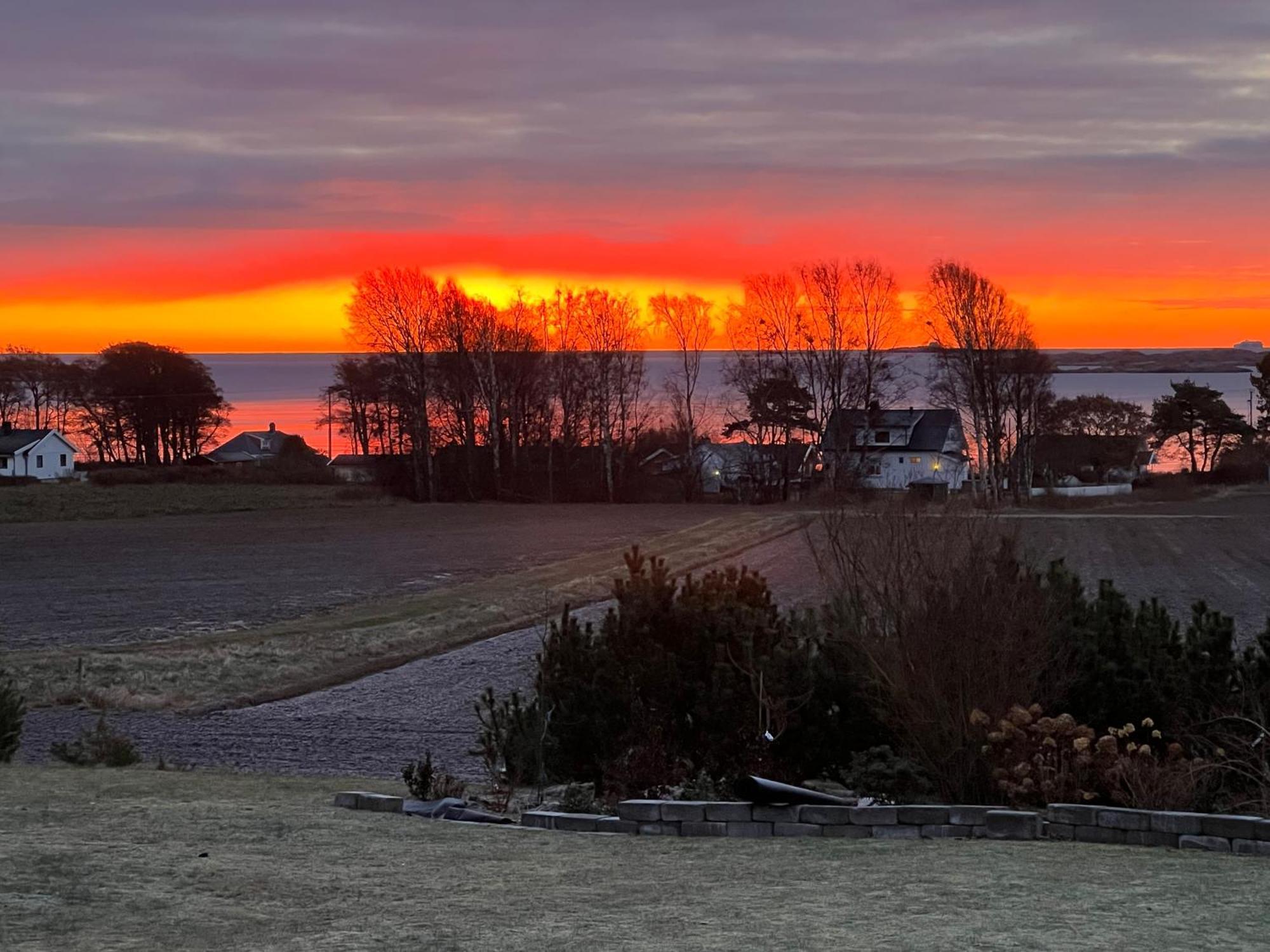 Ny Leilighet I Nevlunghavn Larvik Luaran gambar
